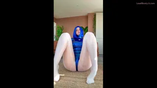 Sending masturbation vids to every guy that upvte and say 'yes (My Auto Reply Is On)