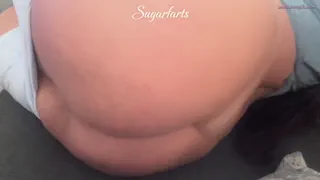 Los pedos en mi sillón se sienten calientes